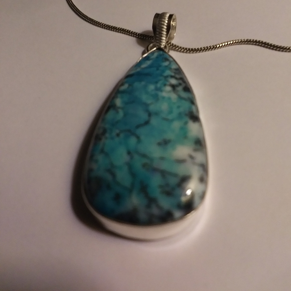Stunning 925 Sterling Laminar Necklace